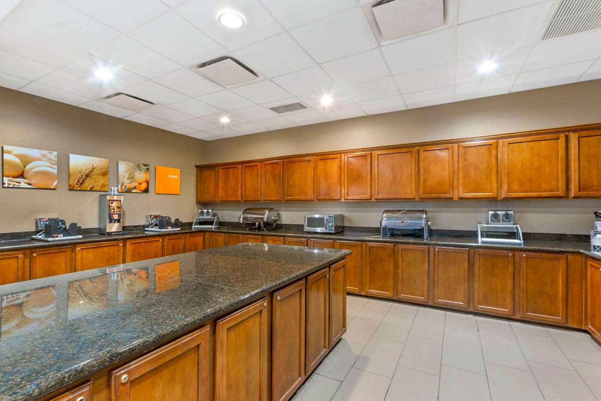 Comfort Suites Glendale - State Farm Stadium Area Extérieur photo